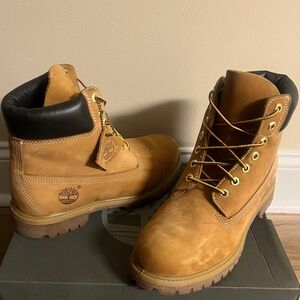 Men’s Wheat Timberland Boots, Size 8